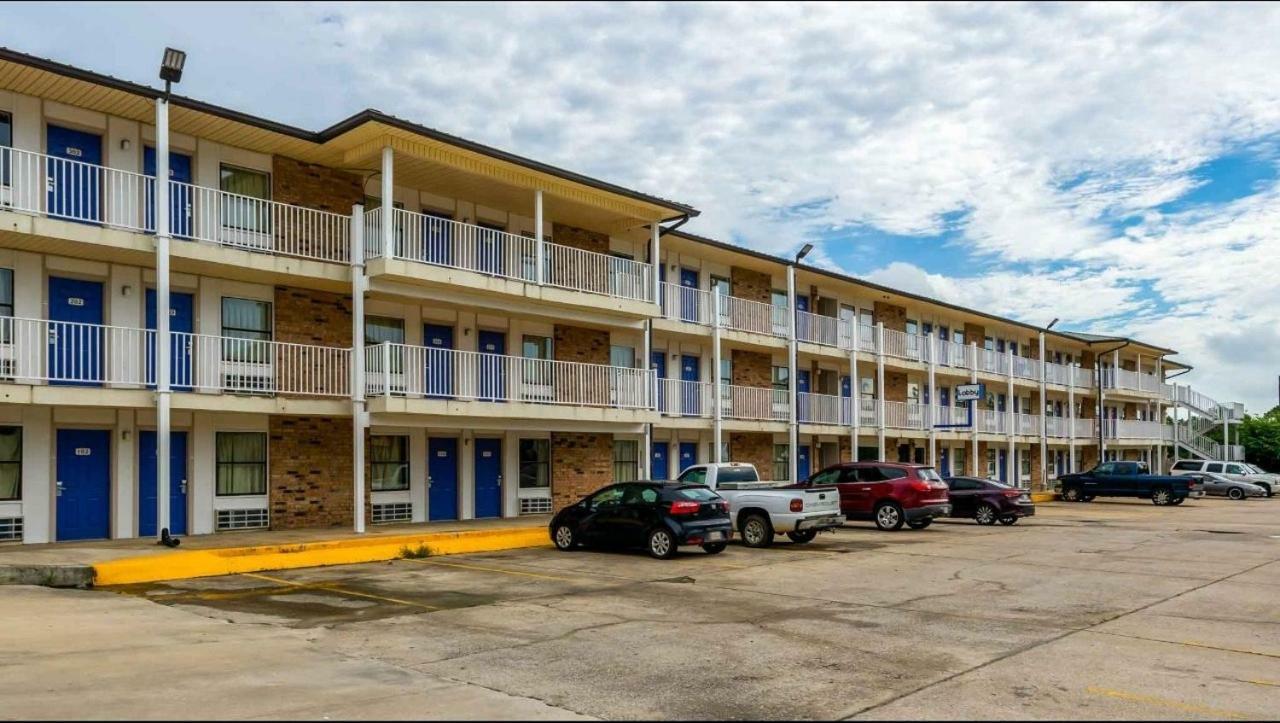 Motel 6-Lake Charles, La - Lake Charles On The Bayou Exterior foto