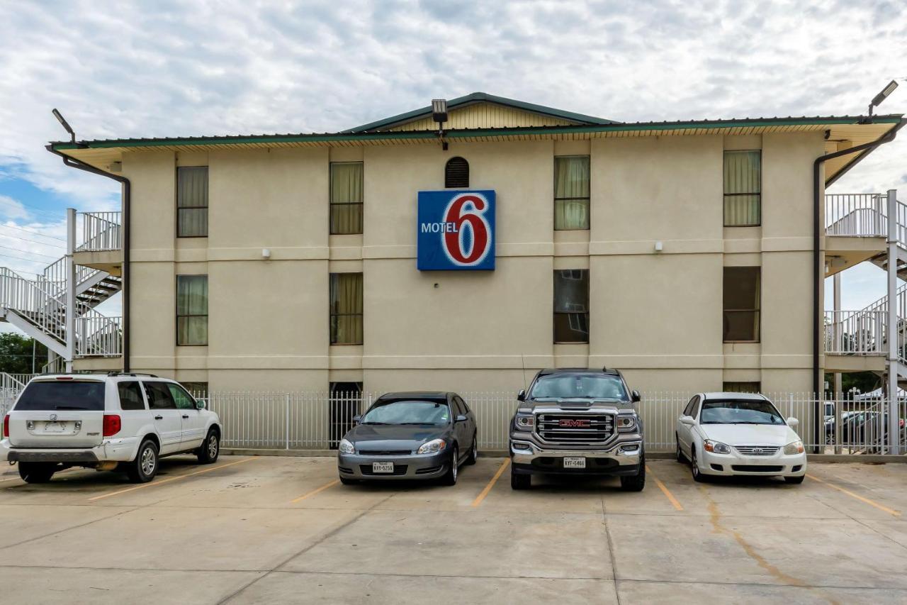 Motel 6-Lake Charles, La - Lake Charles On The Bayou Exterior foto